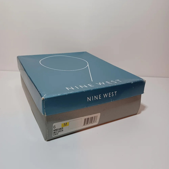 Nine West Womens Green Suede wedge size 6 M In Original Box see pictures for ref - Picture 9 of 9